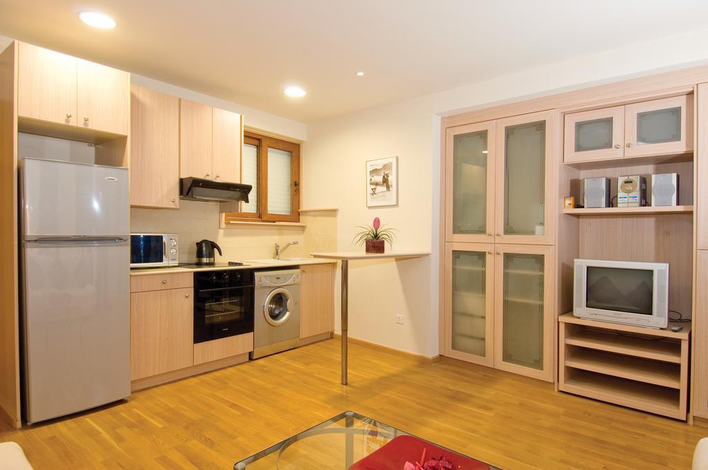 Ithaki Phinikoudes Apartment 307 拉纳卡 客房 照片