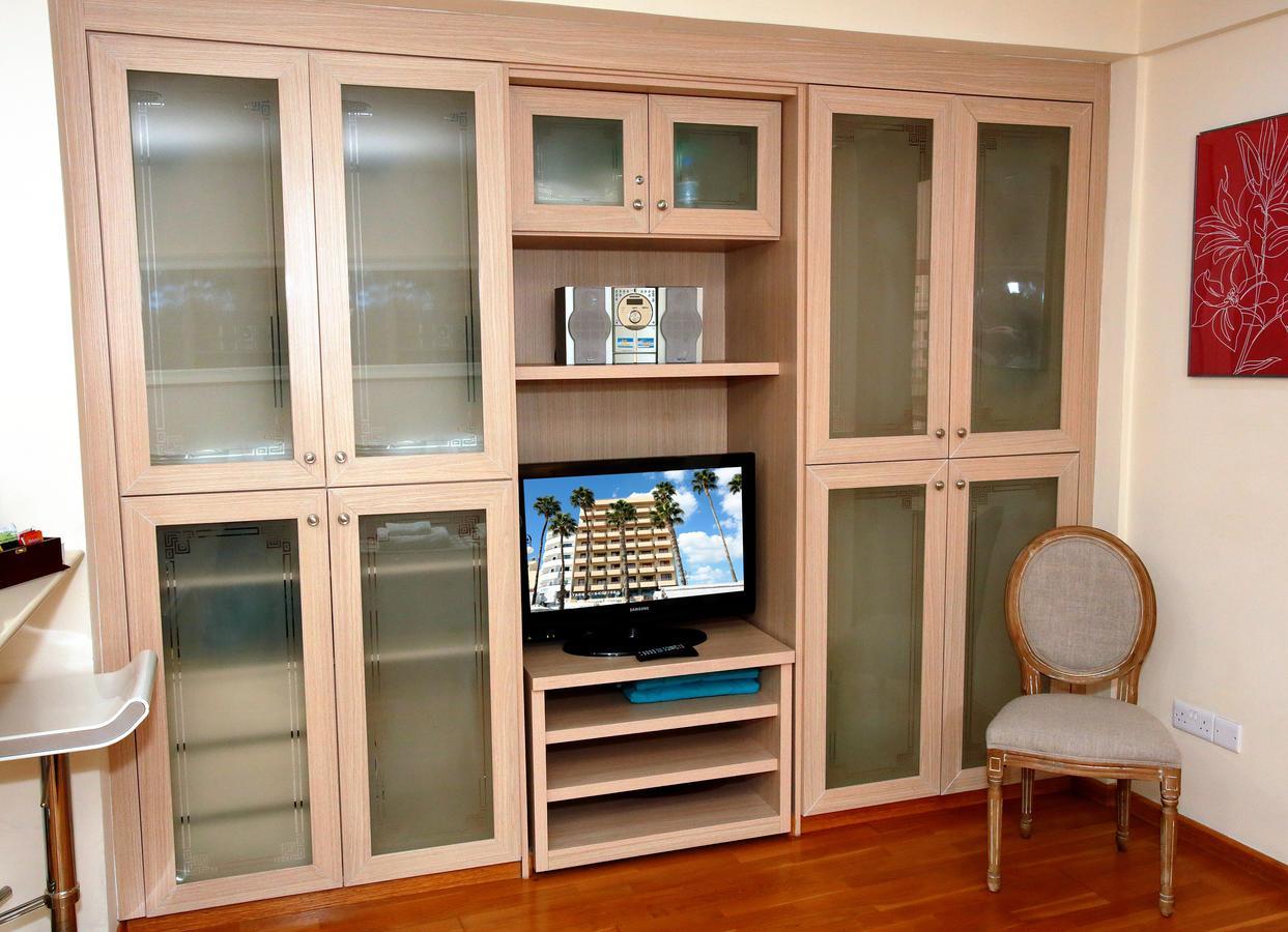 Ithaki Phinikoudes Apartment 307 拉纳卡 外观 照片